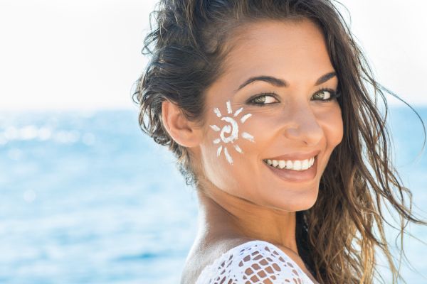 Prepara tu Sonrisa para el Verano: La Importancia de una Revisión Dental Antes de tus Vacaciones
